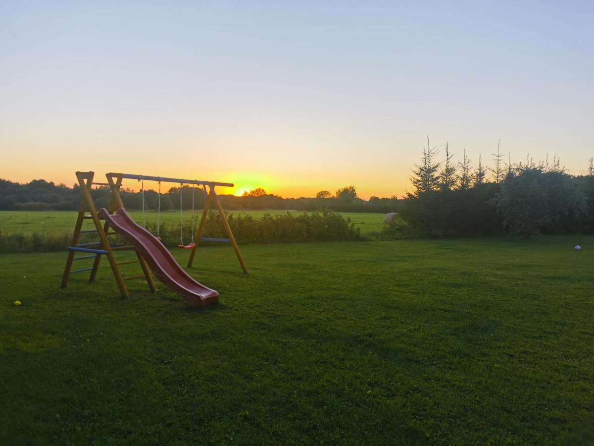 Kuuseoksa Holiday Home Viru-Nigula Bagian luar foto